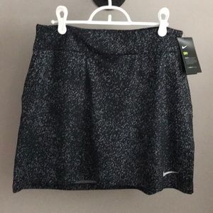 Nike woman’s golf/tennis skort